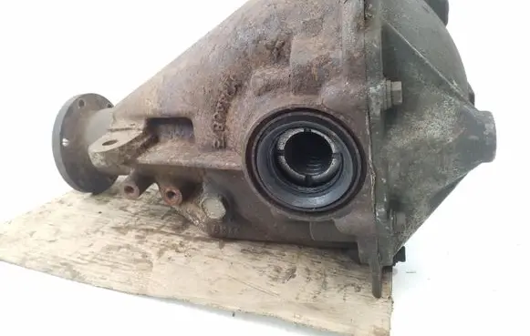 Mitsubishi Pajero Rear differential E34K