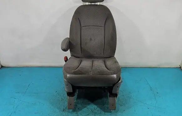 Chrysler Voyager Front driver seat IMPRK1572874