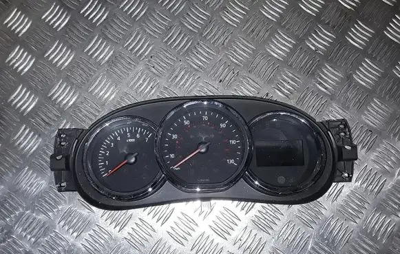 Renault Sandero II Speedometer (instrument cluster) 248105453R