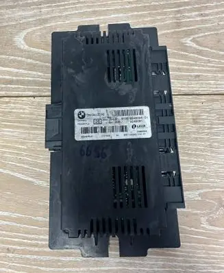 BMW 3 E90 E91 Light module LCM 9249084