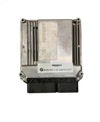 BMW 5 E60 E61 Engine control unit/module 0281012707