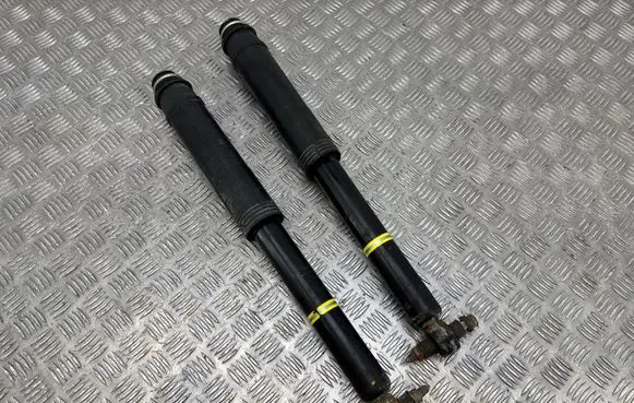 Toyota Auris E180 Rear shock absorber/damper 4853002E90