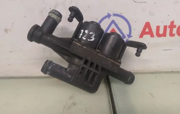 BMW 5 GT F07 Coolant heater control valve 9119164 64119119164