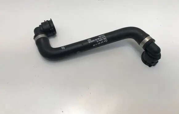 Mercedes-Benz GLA H247 Engine coolant pipe/hose A2475011164