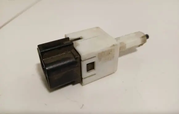 Honda CR-V Brake pedal sensor switch M28988 SCSSDA
