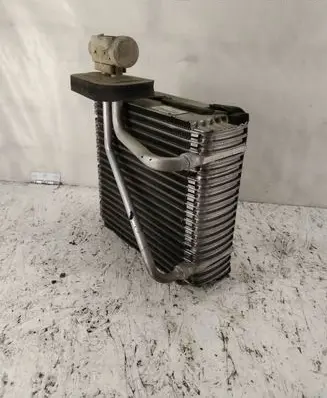 Air conditioning (A/C) radiator (interior)