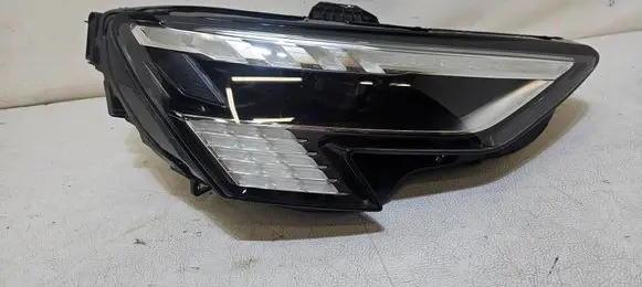 Audi A3 8Y Headlight/headlamp 8Y0941036