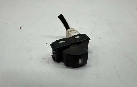 Opel Crossland X Electric window control switch 13483539