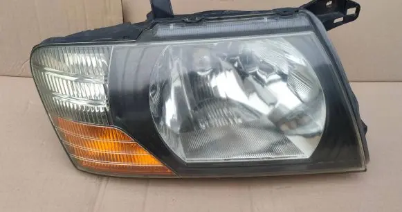 Mitsubishi Pajero Headlight/headlamp 100-87420