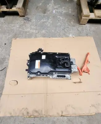 Toyota RAV 4 (XA50) Voltage converter inverter G92A0