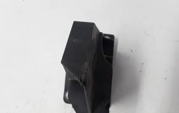 Renault Zoe Front bumper mounting bracket 620939239R