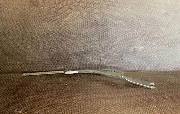 BMW 5 F10 F11 Front wiper blade arm 7182459