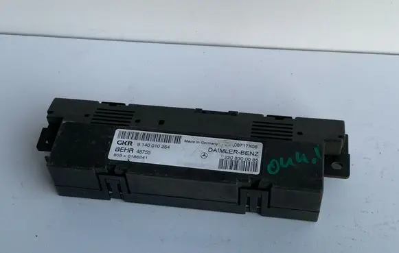 Mercedes-Benz S W220 Other control units/modules A2208300085