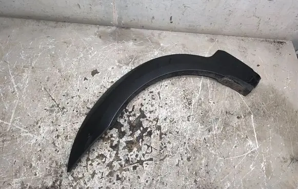 KIA Sorento Fender grill 877113E500