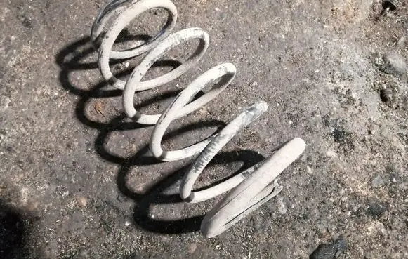 Honda HR-V Rear coil spring