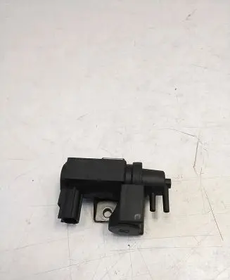 Toyota Avensis T250 Turbo solenoid valve 258190R010 70051308