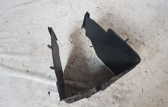 Volkswagen PASSAT B6 Battery bracket 1K0916335C