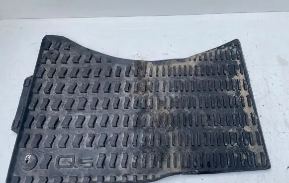 Audi Q5 SQ5 Front floor mat 8R1061501