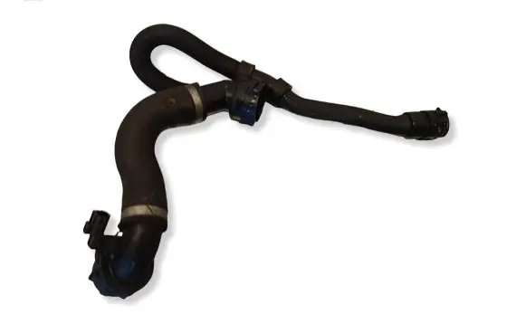 Land Rover Discovery Sport Engine coolant pipe/hose GJ328286BD GJ328286BB