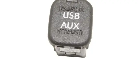 Mazda CX-5 AUX in-socket connector KD45669U0