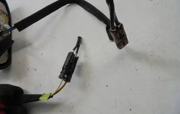 Opel Crossland X Aerial GPS antenna 13450556 7410300000000K