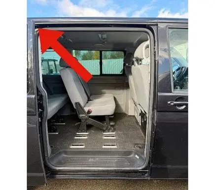 Volkswagen Transporter - Caravelle T5 Sliding door upper roller guide/hinge 7H0843436B GBK04097