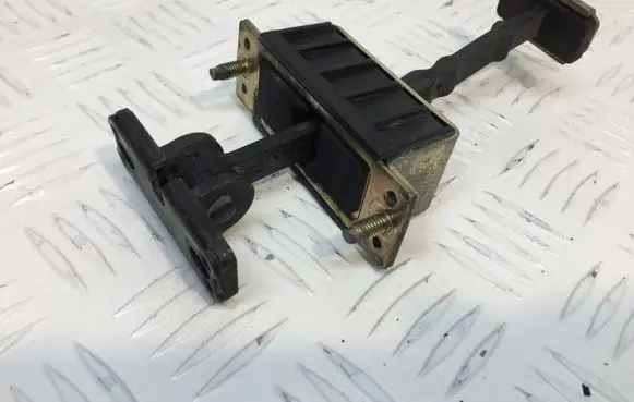 Mercedes-Benz C W203 Front door check strap stopper