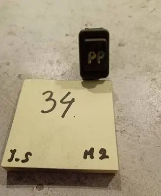 Volvo S40, V40 Quarter vent window switch 30807310