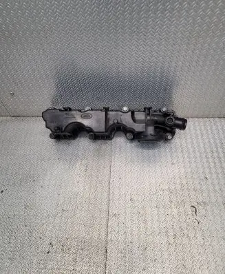 Jaguar XE Rocker cam cover G4D36J014AC