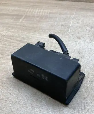 Mercedes-Benz C W203 Glow plug pre-heat relay PA6GF30