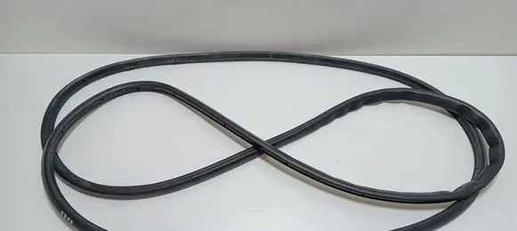 KIA Sorento Rubber seal front door (on door) 82130C5000