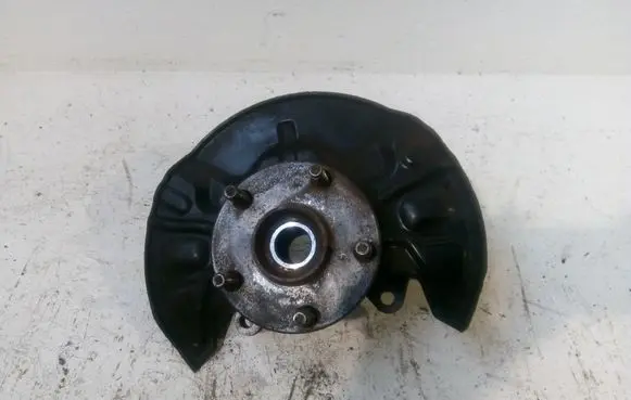 Toyota Avensis T250 Front wheel hub 4321105060 477810F010