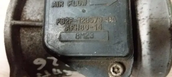 Mazda 626 Mass air flow meter F82F12B579DA 8M23
