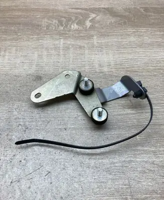 Smart ForTwo II Valve vacuum A6601410540 A6601400340