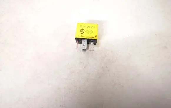 Renault Scenic I Other relay 7700844253