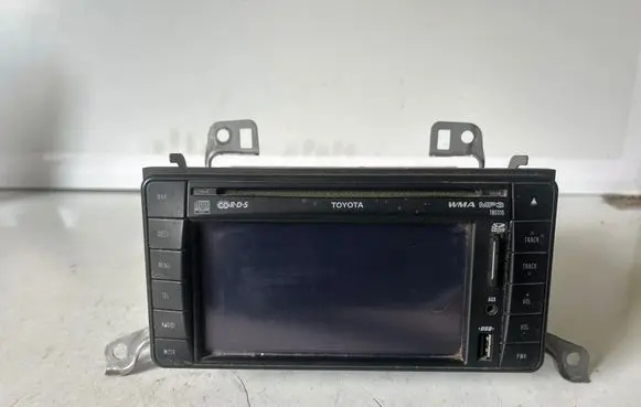 Toyota Avensis T270 Radio/CD/DVD/GPS head unit PZ4450033301 NZAL000364 8611360V860