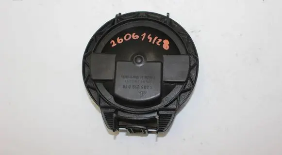 BMW X5 E70 Headlight/headlamp dust cover 1305219
