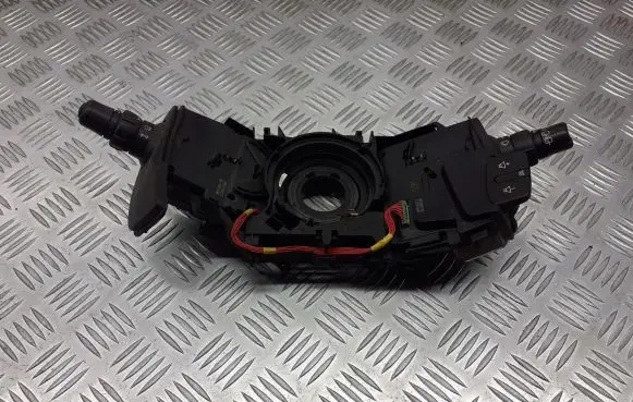 Renault Clio III Headlight wiper switch 8200627571