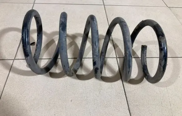 Volvo V70 Rear coil spring