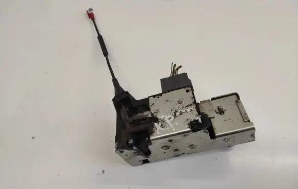 Ford Connect Front door lock 999939E