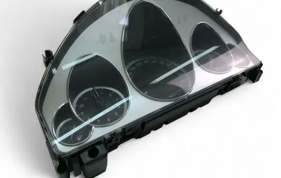 Mercedes-Benz E W212 Speedometer (instrument cluster) A2129000001