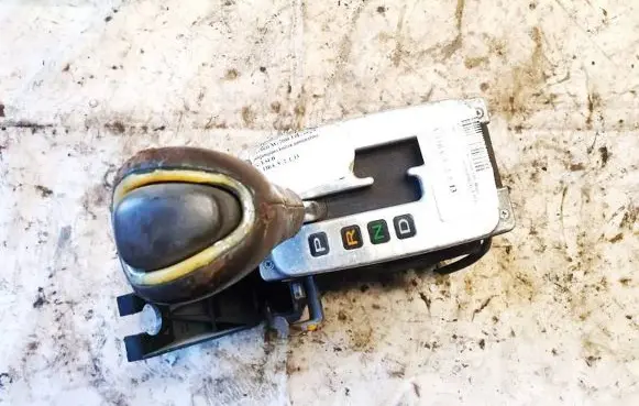 Hyundai XG Gear shifter/selector