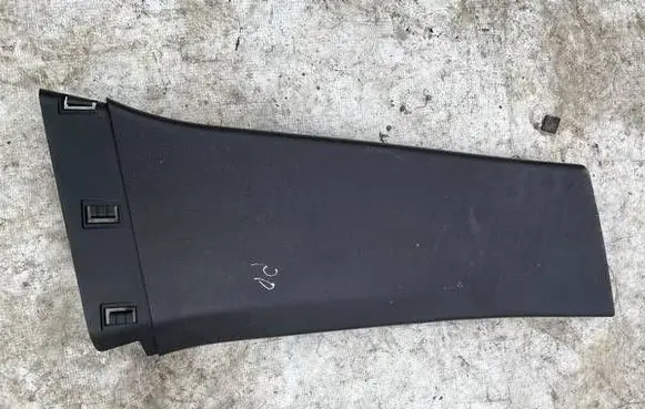 Renault Megane II (C) pillar trim 315671560 13221255
