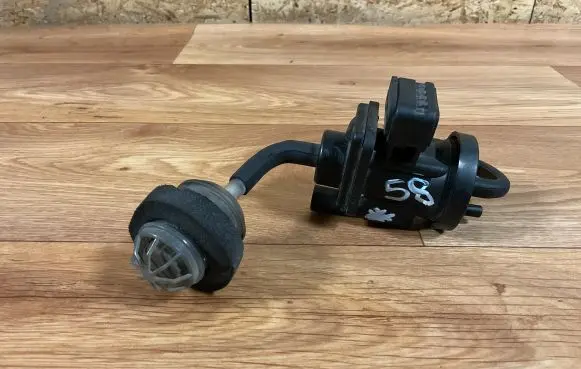 Mercedes-Benz C W203 Turbo solenoid valve A0005450427