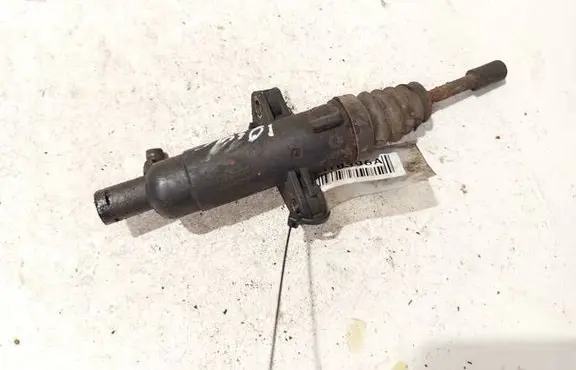 Clutch master cylinder