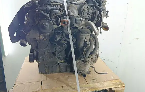 Volkswagen PASSAT B6 Engine CBAB