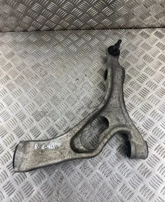 Audi Q7 4L Front lower control arm/wishbone 7P0407152C