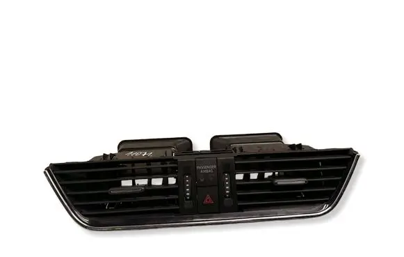 Skoda Octavia Mk3 (5E) Dash center air vent grill 5E0820951A