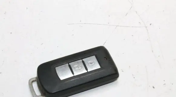 Mitsubishi Outlander Ignition key/card G8D644MKEYE