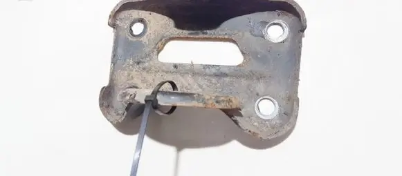 Peugeot 307 Engine mounting bracket